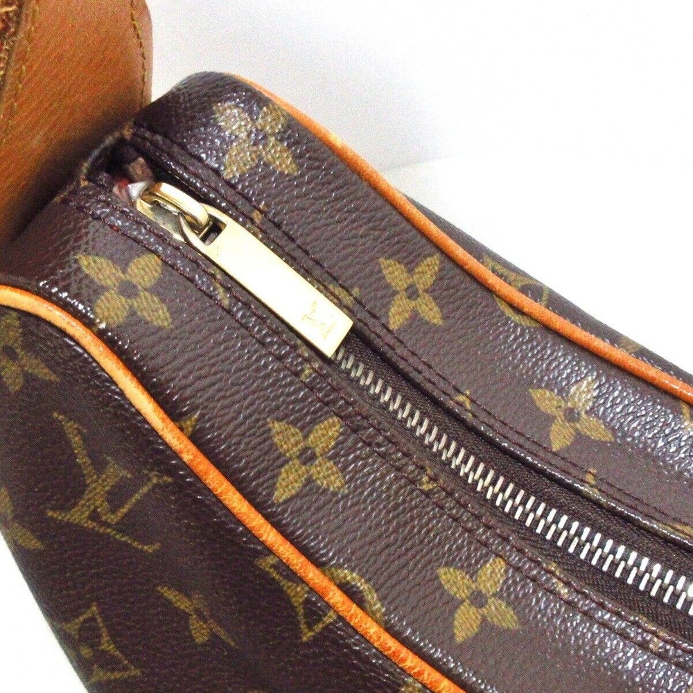 💎✨Authentic✨💎 Louis Vuitton Croissant Monogram GM - Picture 12 of 14